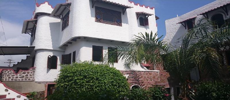 This photo about Maidith White Cove shared on HyHotel.com