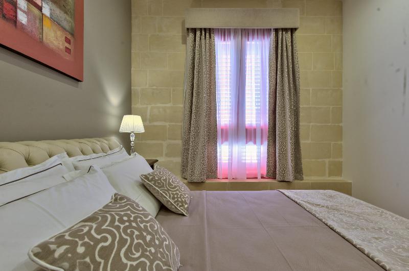 cheap resort hotels  to Spend holiday with family