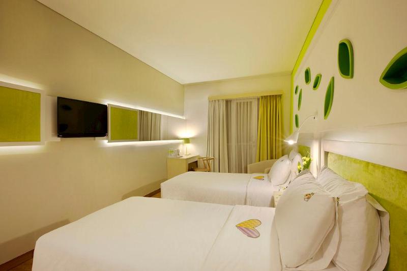 This photo about MaxOneHotels.com@Soekarno-Hatta Ban shared on HyHotel.com