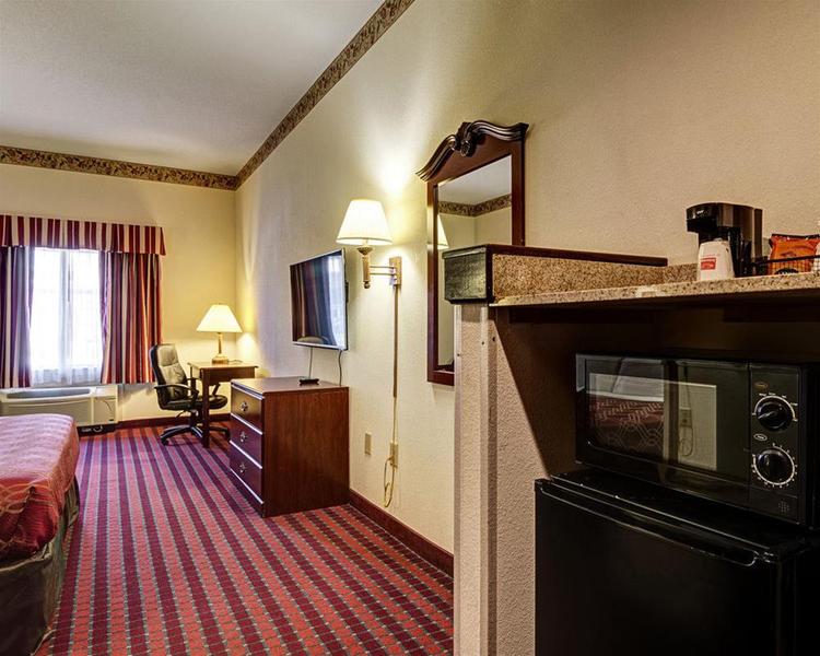 This photo about Econo Lodge shared on HyHotel.com