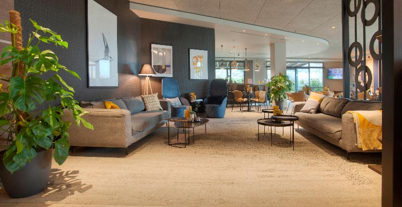 cheap resort hotels  to Spend holiday with family