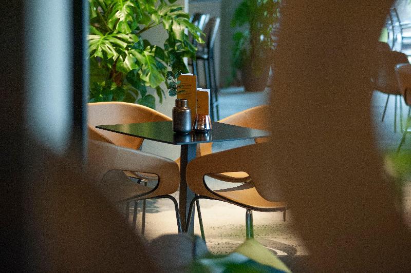 cheap resort hotels  to Spend holiday with family