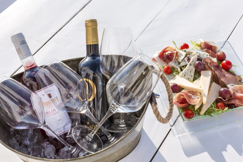 This photo about Kampani Villa Mykonos shared on HyHotel.com