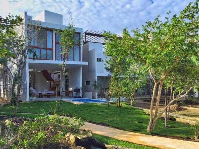 This photo about Casa Paraiso Selvamar By 5th Avenue Realty Group shared on HyHotel.com