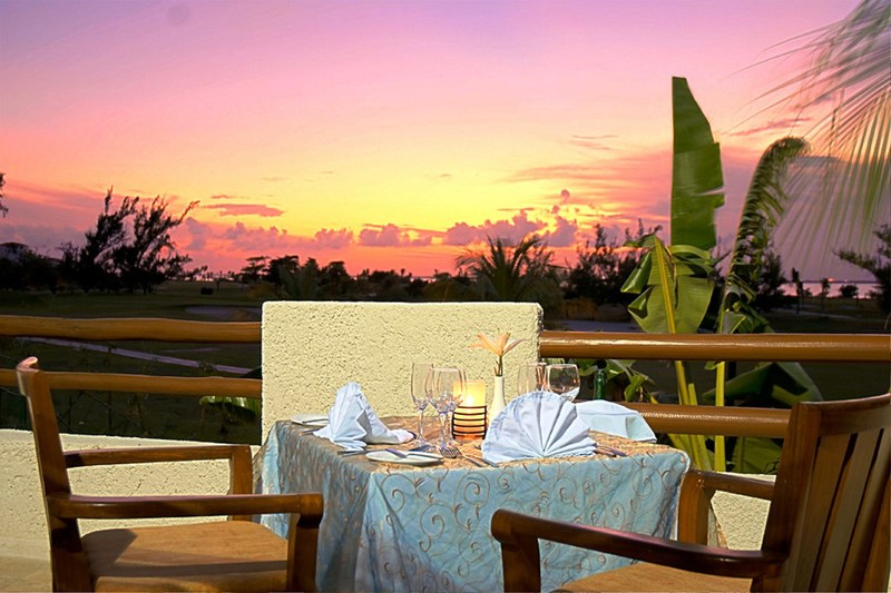 This photo about Laguna Suite shared on HyHotel.com