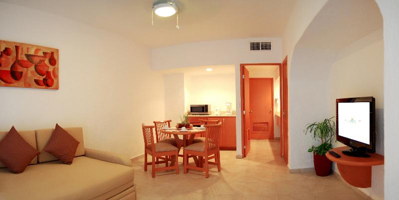 This photo about Laguna Suite shared on HyHotel.com