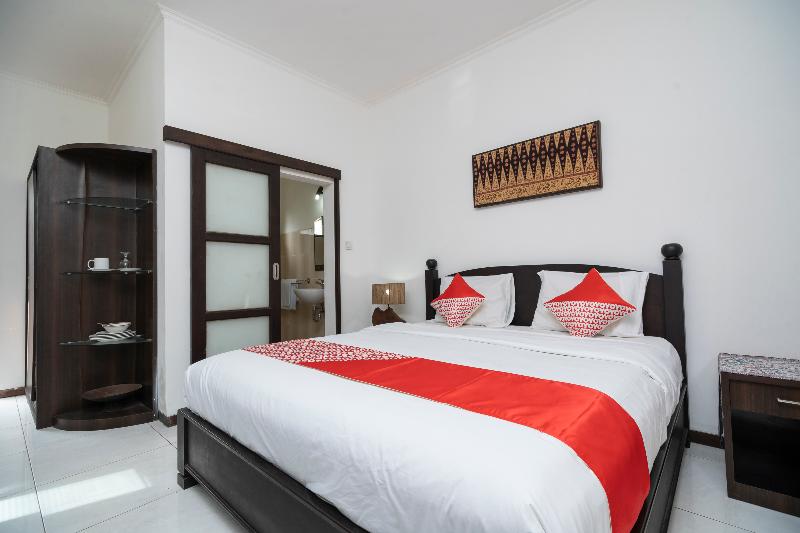 This photo about ZEN Rooms Panen House shared on HyHotel.com