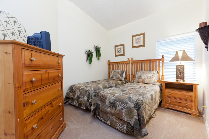 在meiguo.com看到的Private Villas with Pools的介绍图片