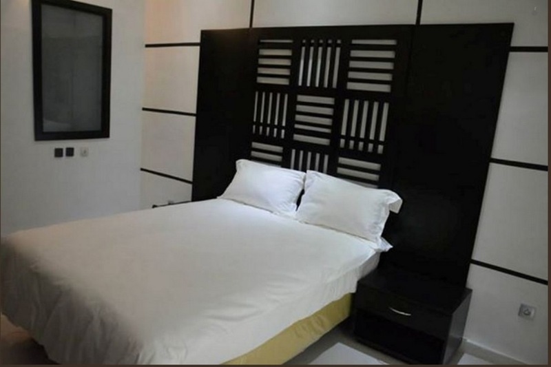 This photo about Crystal palace shared on HyHotel.com