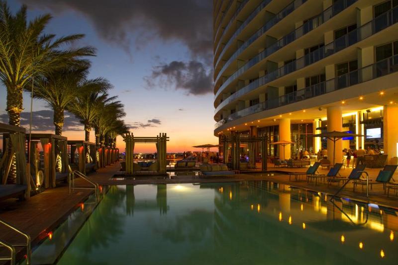 Hyde Resort And Residences Hollywood Florida