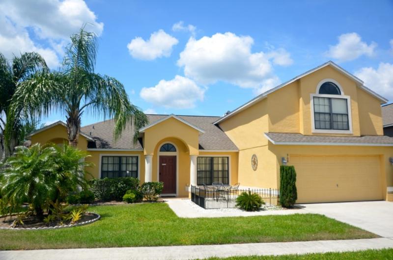 在meiguo.com看到的Legacy Park by Executive Villas的介绍图片