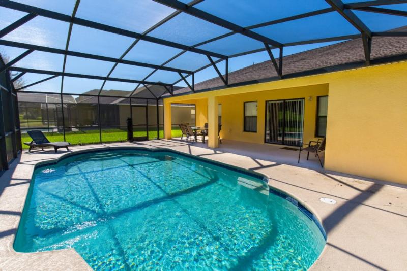 在meiguo.com看到的Legacy Park by Executive Villas的介绍图片