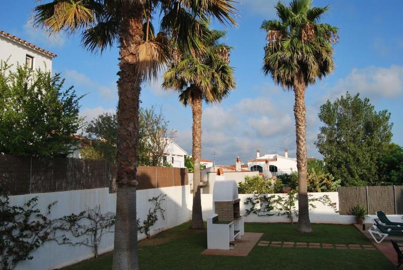 This photo about Apartamentos Jamaica shared on HyHotel.com