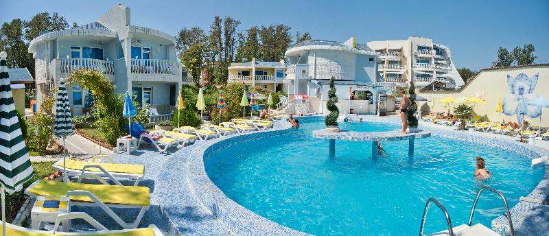 This photo about Jasmin shared on HyHotel.com