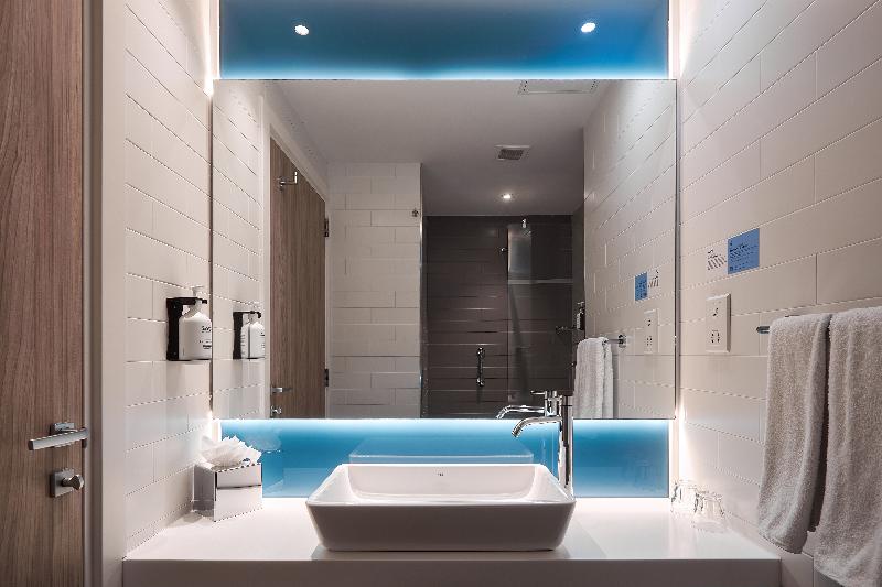 cheap resort hotels  to Spend holiday with family