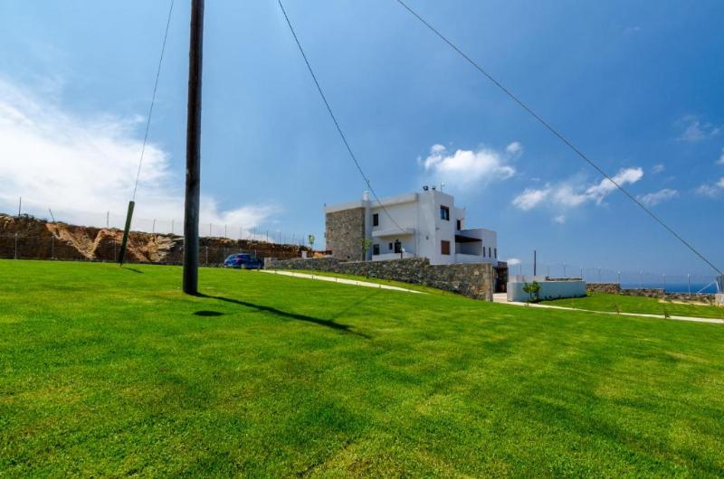 This photo about Med Luxury Villa shared on HyHotel.com