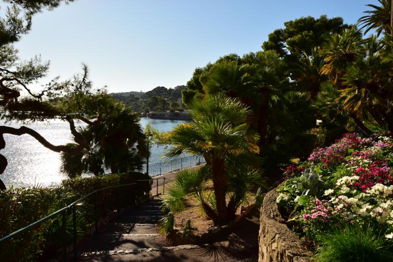 This photo about Residence Carlton shared on HyHotel.com