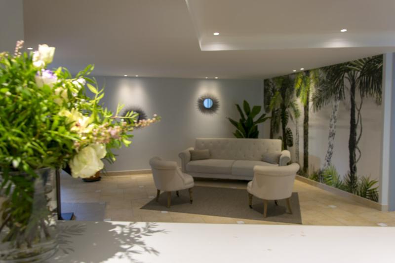 This photo about Residence Carlton shared on HyHotel.com