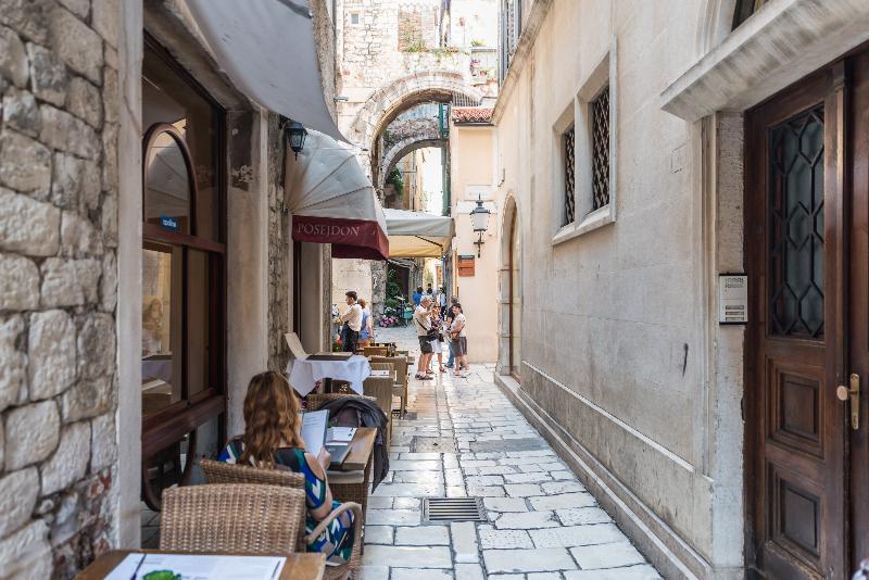 This photo about Temple Luxury Apatments & Rooms shared on HyHotel.com