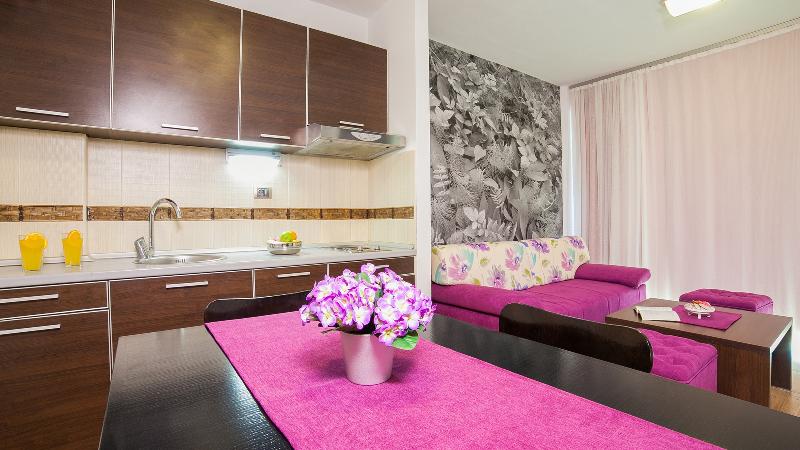 cheap resort hotels  to Spend holiday with family