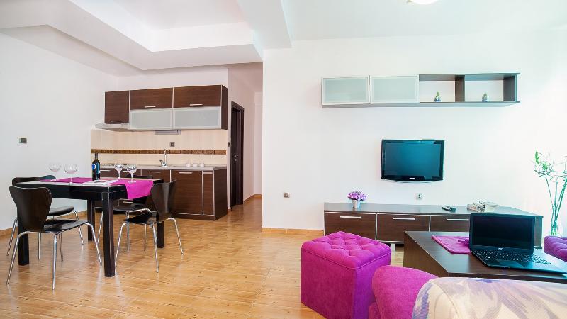 cheap resort hotels  to Spend holiday with family