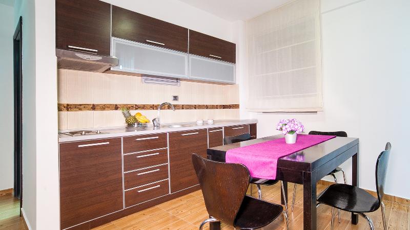 cheap resort hotels  to Spend holiday with family