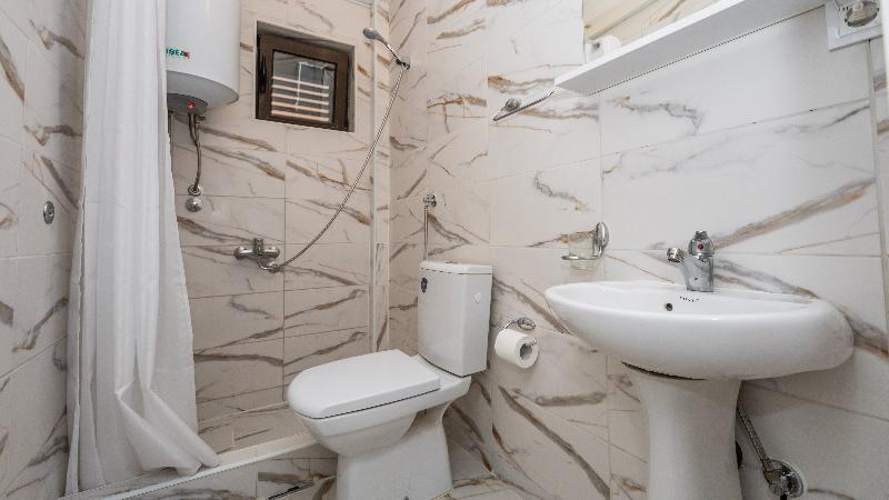 cheap resort hotels  to Spend holiday with family