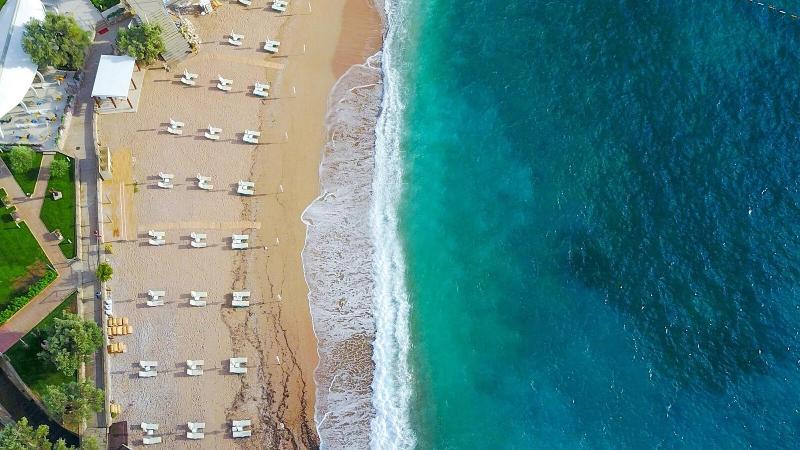 cheap resort hotels  to Spend holiday with family