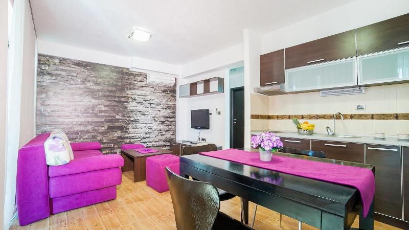 cheap resort hotels  to Spend holiday with family