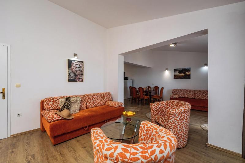 cheap resort hotels  to Spend holiday with family