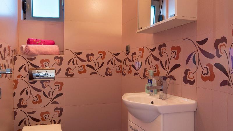 cheap resort hotels  to Spend holiday with family