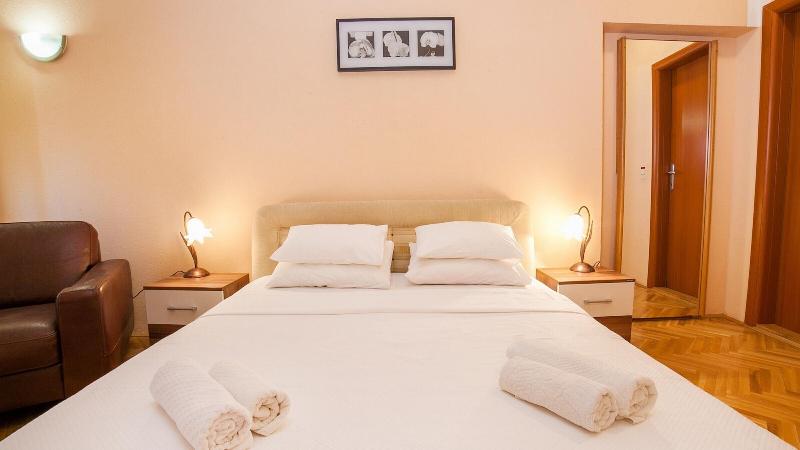 cheap resort hotels  to Spend holiday with family