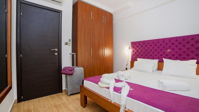 cheap resort hotels  to Spend holiday with family