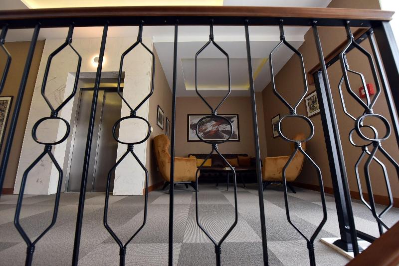 cheap resort hotels  to Spend holiday with family