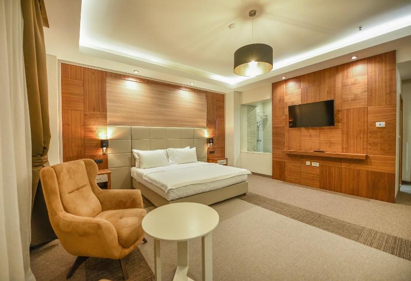 cheap resort hotels  to Spend holiday with family