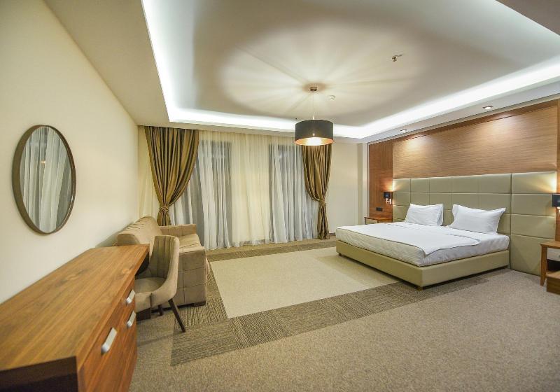 cheap resort hotels  to Spend holiday with family