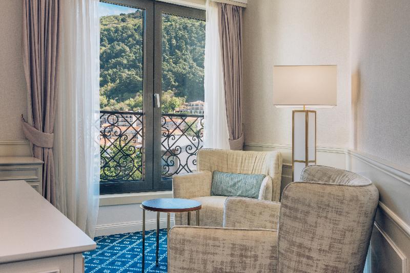 cheap resort hotels in Turkey to Spend holiday with family