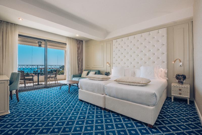 cheap resort hotels in Turkey to Spend holiday with family