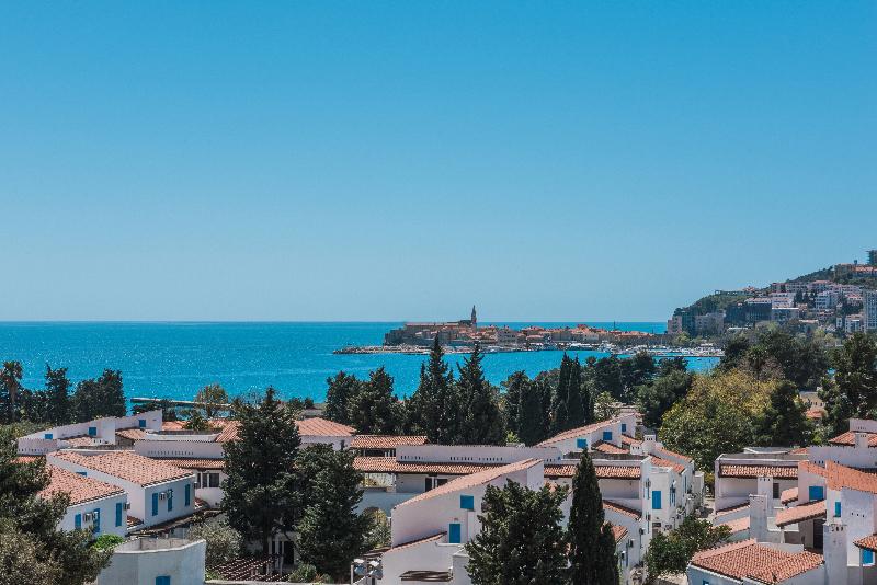 cheap resort hotels in Turkey to Spend holiday with family