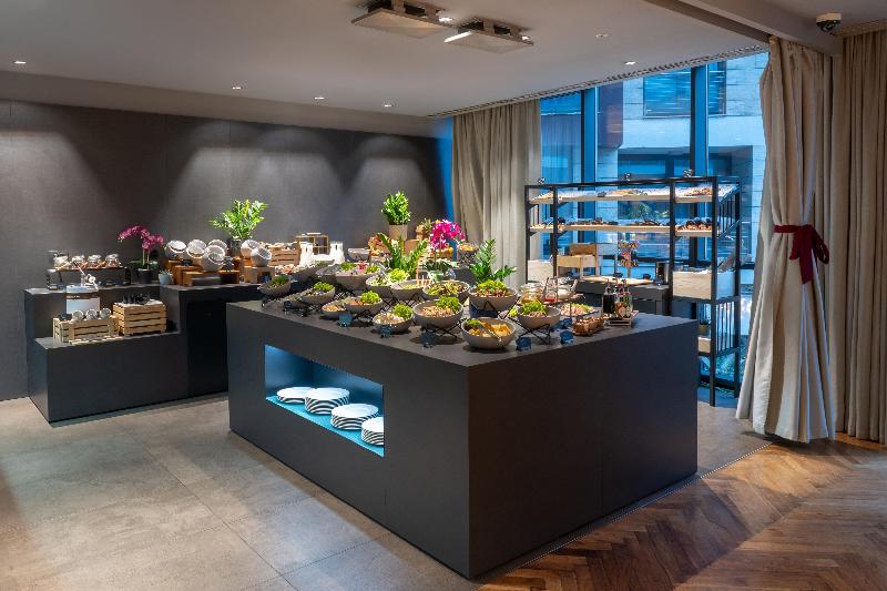 cheap resort hotels  to Spend holiday with family