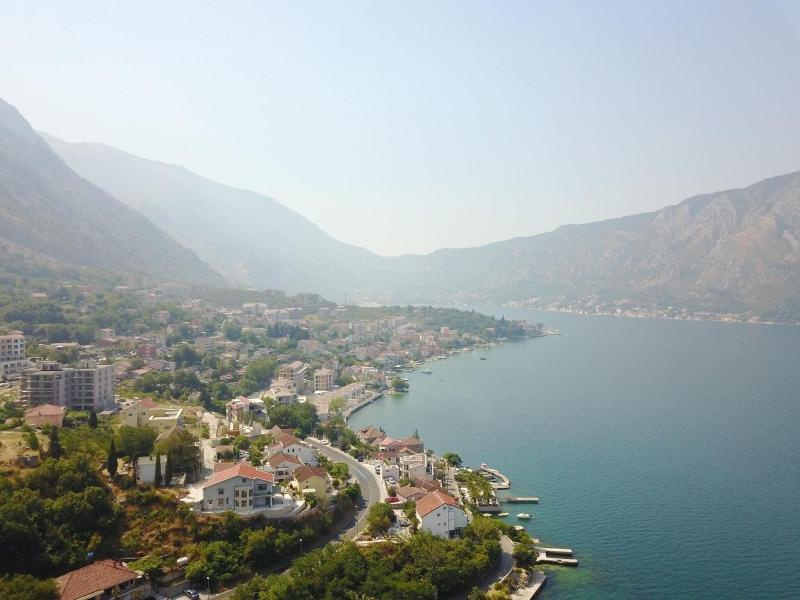 cheap resort hotels  to Spend holiday with family