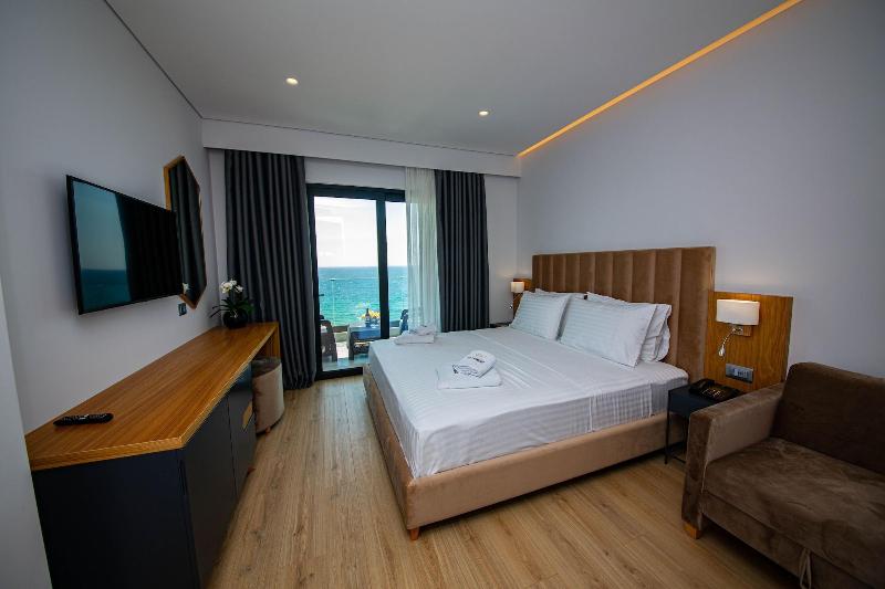 cheap resort hotels  to Spend holiday with family