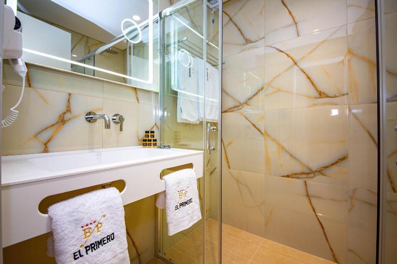 cheap resort hotels  to Spend holiday with family