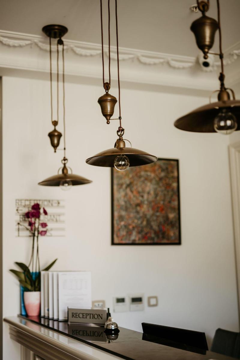 cheap resort hotels  to Spend holiday with family