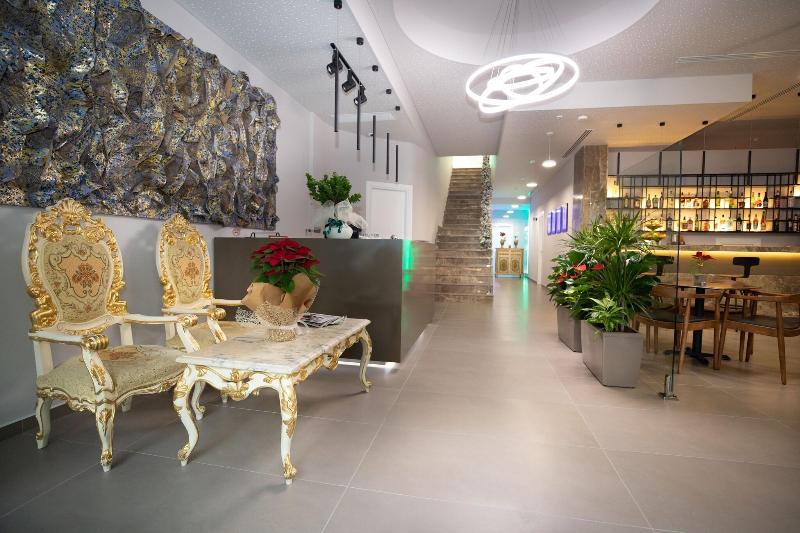 cheap resort hotels  to Spend holiday with family