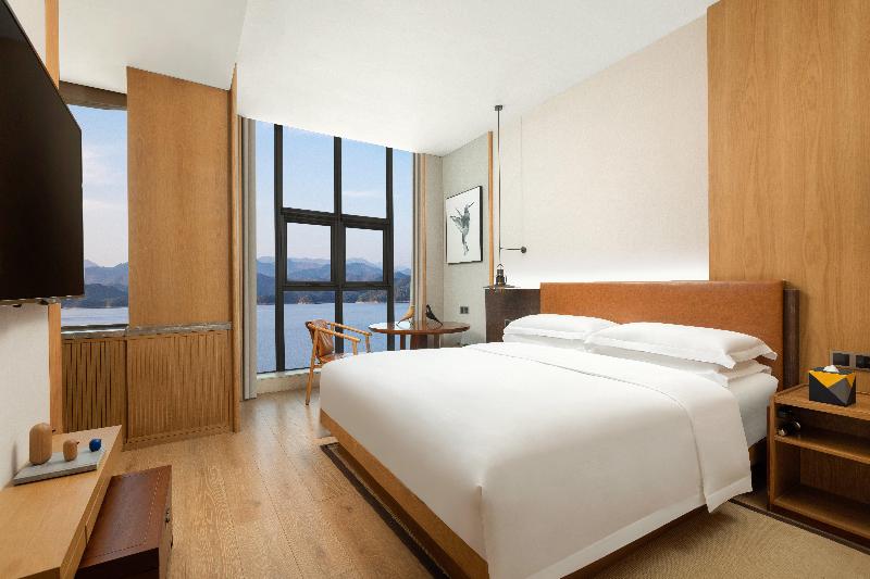 Voco Thousand Island Lake, An Ihg Hotel — 3
