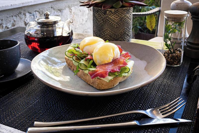 cheap resort hotels  to Spend holiday with family