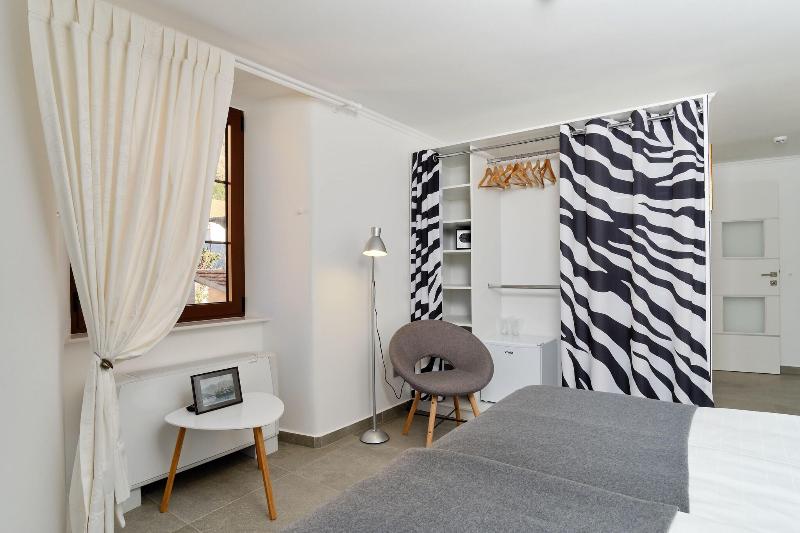 cheap resort hotels  to Spend holiday with family