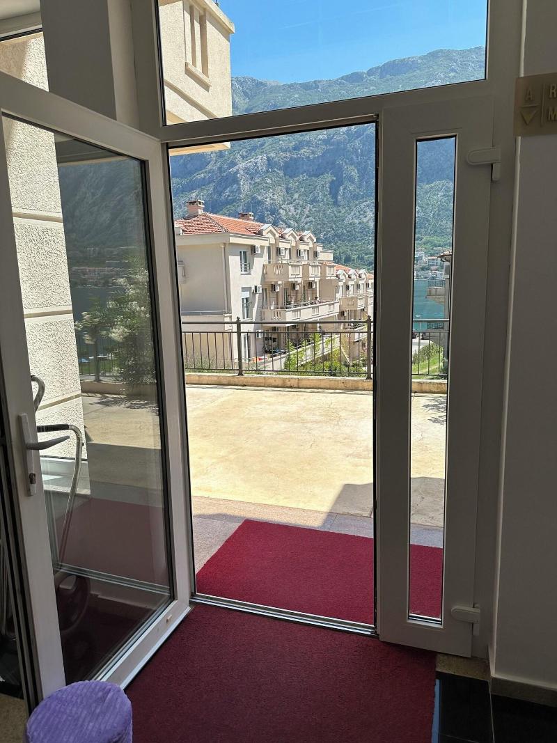 cheap resort hotels  to Spend holiday with family