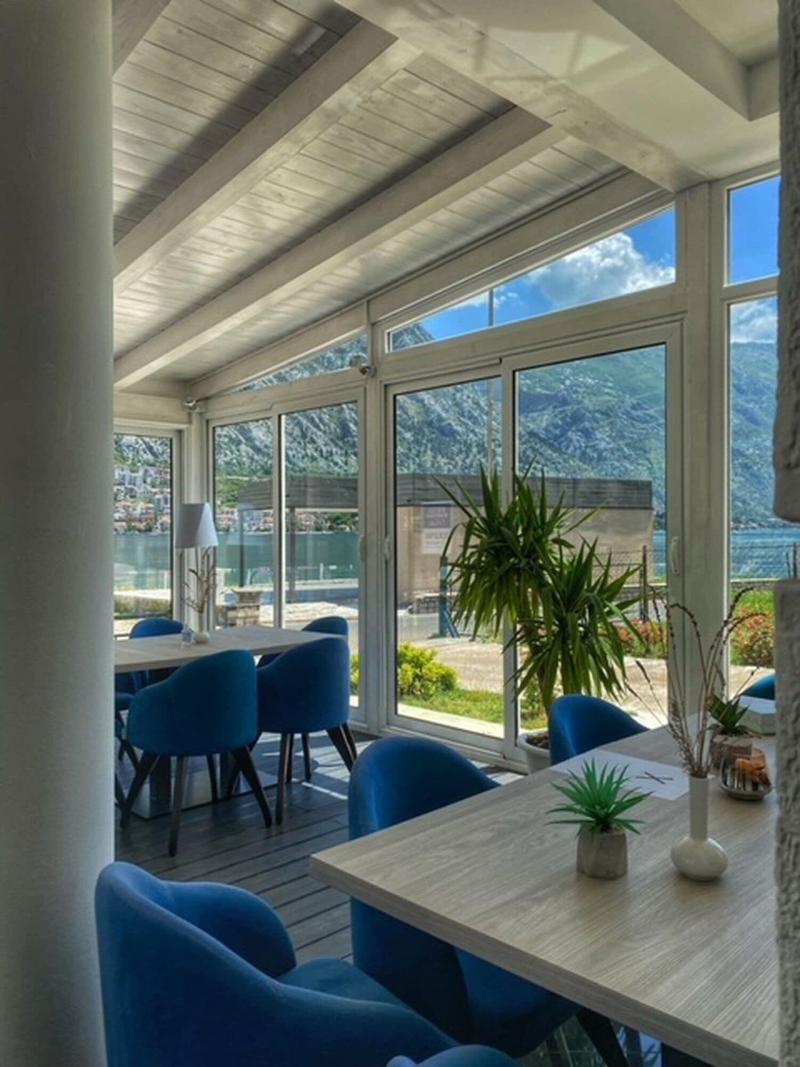 cheap resort hotels  to Spend holiday with family